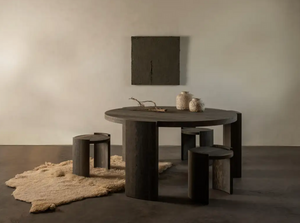 Hiku Stool