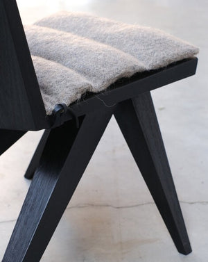 V-Dining Chair