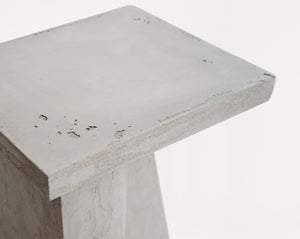 Zet Side Table