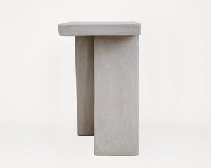 Zet Side Table