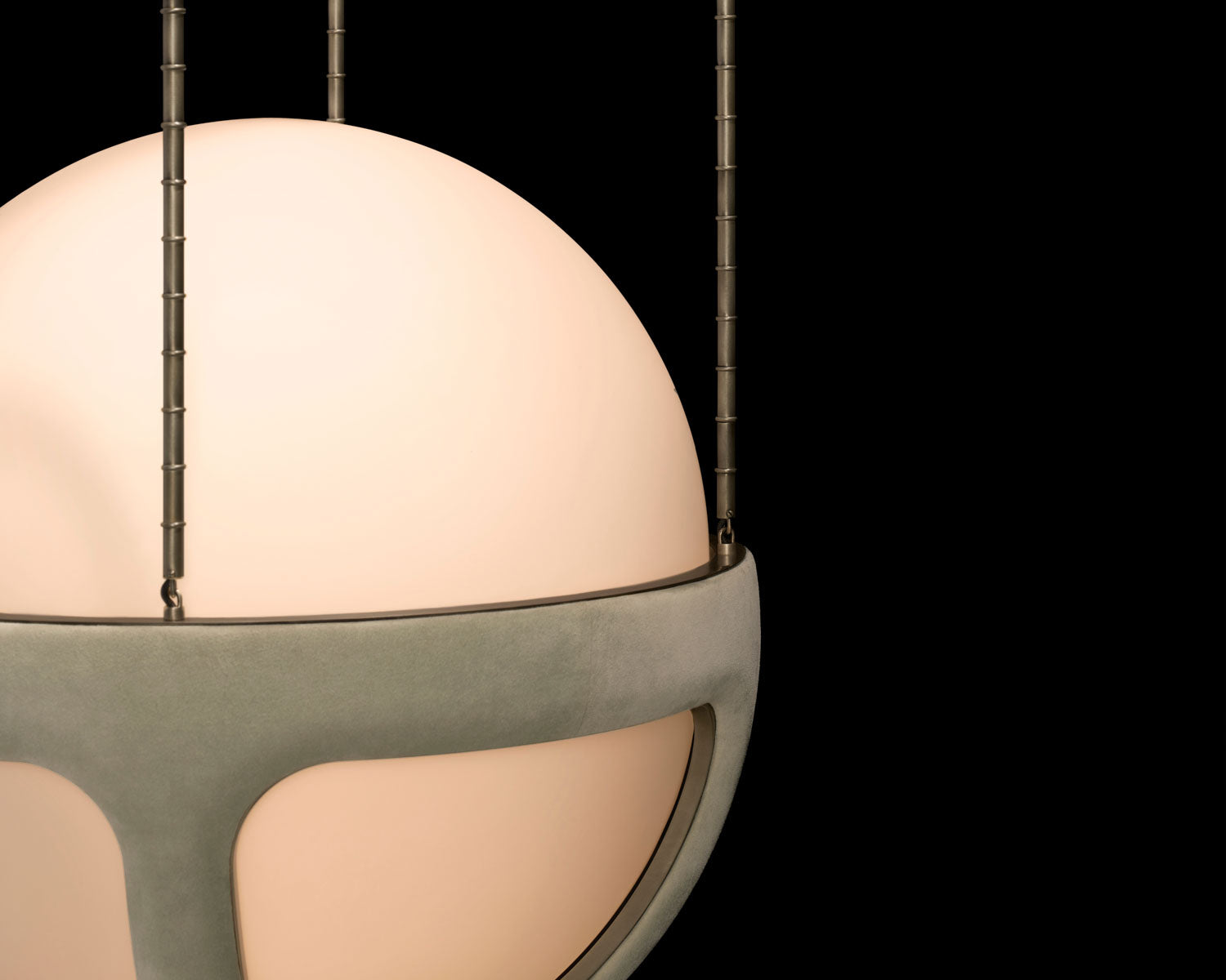 Reprise Pendant