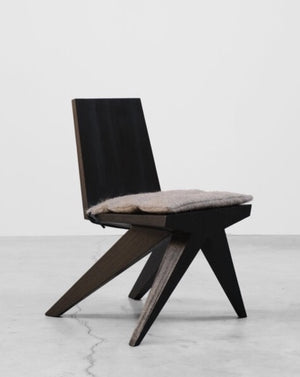 V-Dining Chair